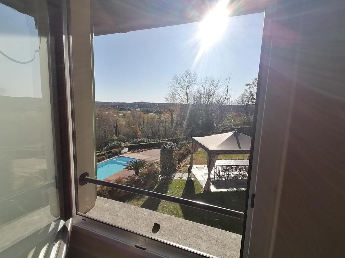 Casale Raffaello B&B Como Albese Con Cassano Exterior foto